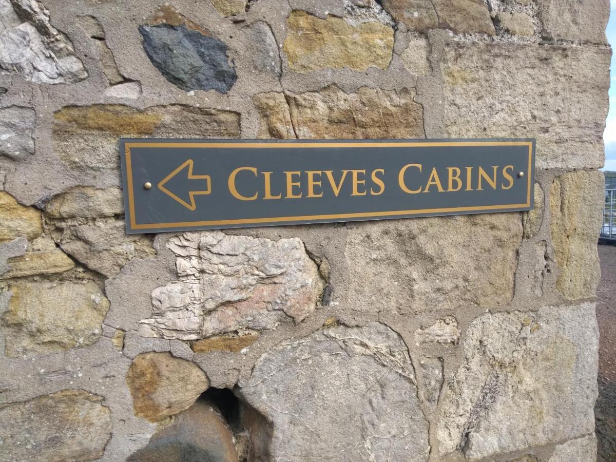Cleeves Cabins Ailsa Luxury Lodge With Hot Tub Dalry  Zewnętrze zdjęcie